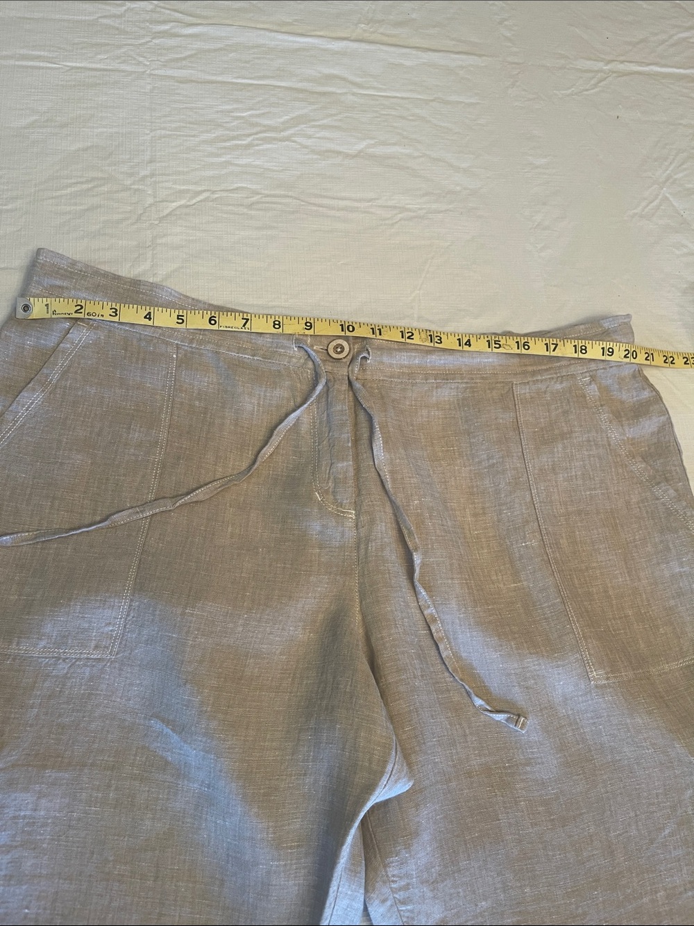 Tommy Bahama Twill Khaki Women's Linen Cargo Capris XL NWT - Picture 9 of 14